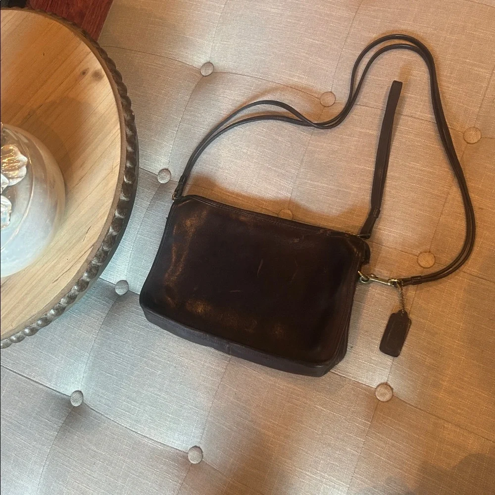 Coach New York Basic Wristlet Crossbody Bag Chocolate Brown No 082 0332